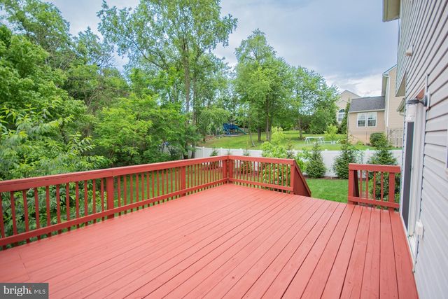 567 RIVANNA RUN, Falling Waters, WV 25419