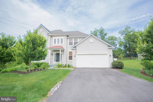 567 RIVANNA RUN, Falling Waters, WV 25419