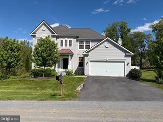 567 RIVANNA RUN, Falling Waters, WV 25419