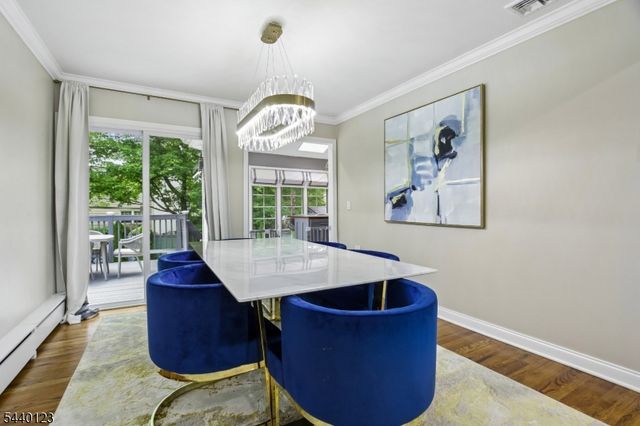 22 Woodhaven Rd, Parsippany-troy Hills Twp., NJ 07054