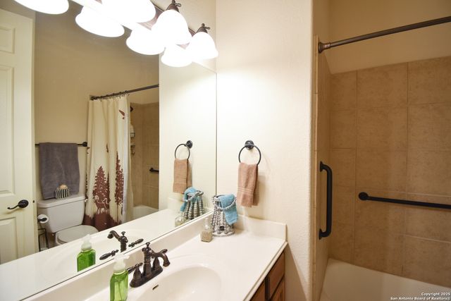 8803 Cherokee, Garden Ridge, TX 78266