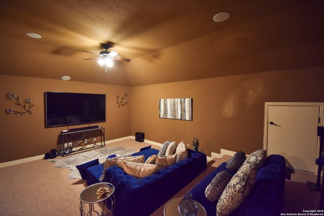 8803 Cherokee, Garden Ridge, TX 78266