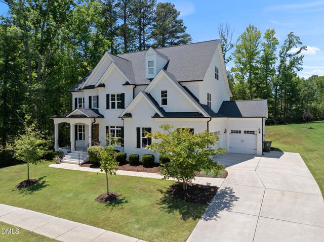 908 Autumn Season Lane, Apex, NC 27523