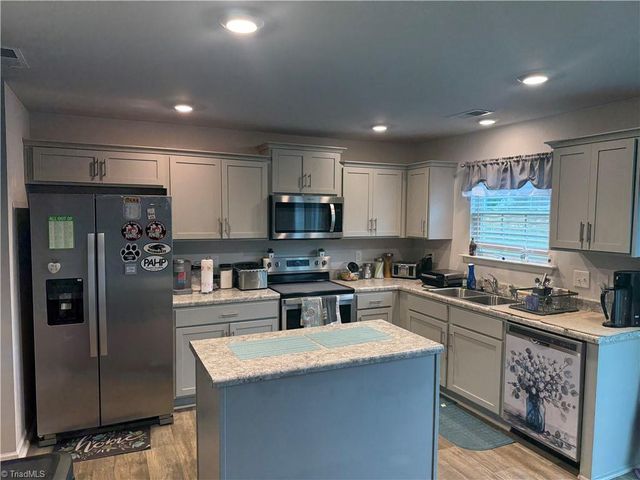 192 Sparrow Lane 7, Lexington, NC 27295