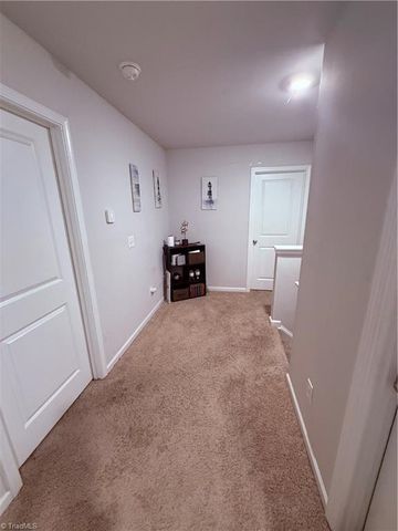 192 Sparrow Lane 7, Lexington, NC 27295
