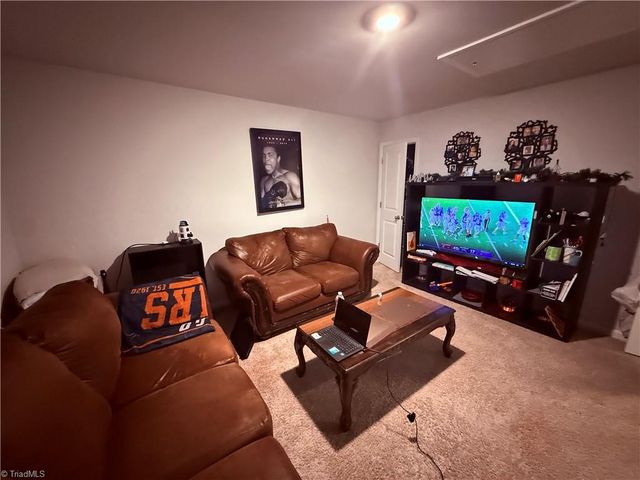 192 Sparrow Lane 7, Lexington, NC 27295