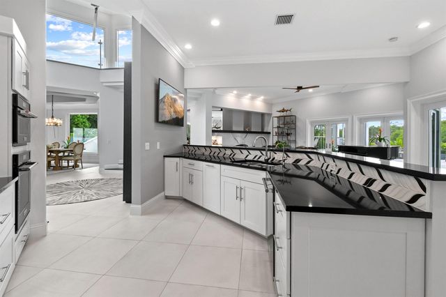 10561 SE Le Parc, Jupiter, FL 33469