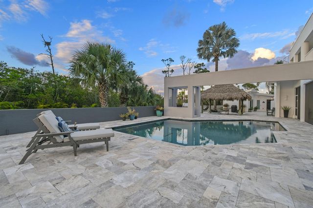 10561 SE Le Parc, Jupiter, FL 33469