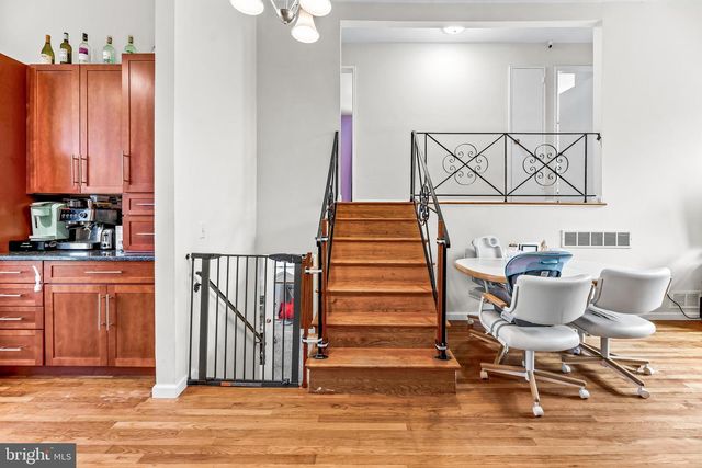 207 1ST ST, Annapolis, MD 21401