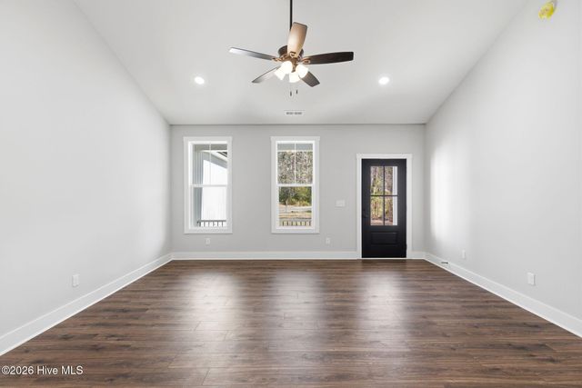 8040 Rachel Wynd Road NE, Leland, NC 28451