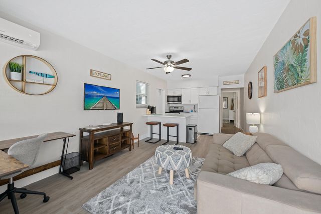 310 NE 6th Street 1, Hallandale Beach, FL 33009