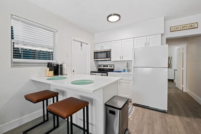 310 NE 6th Street 1, Hallandale Beach, FL 33009