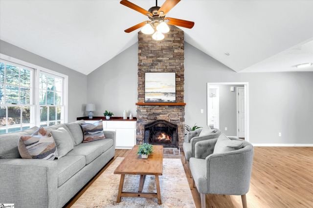 111 W Highway 14, Landrum, SC 29356