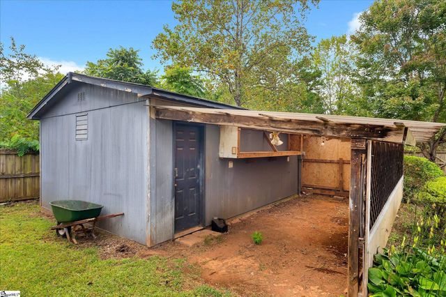 111 W Highway 14, Landrum, SC 29356