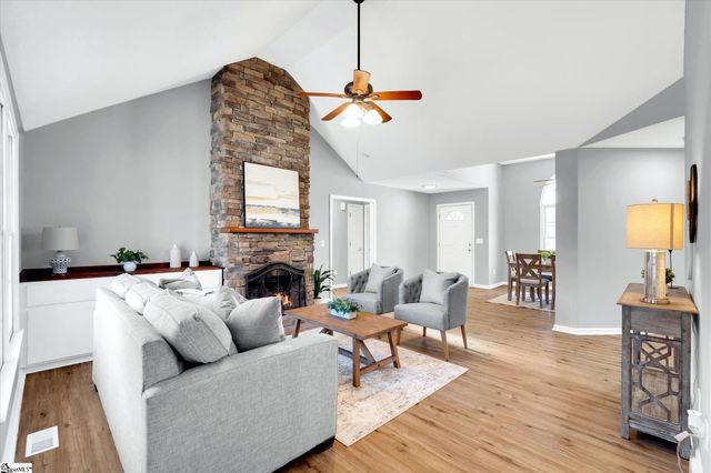 111 W Highway 14, Landrum, SC 29356
