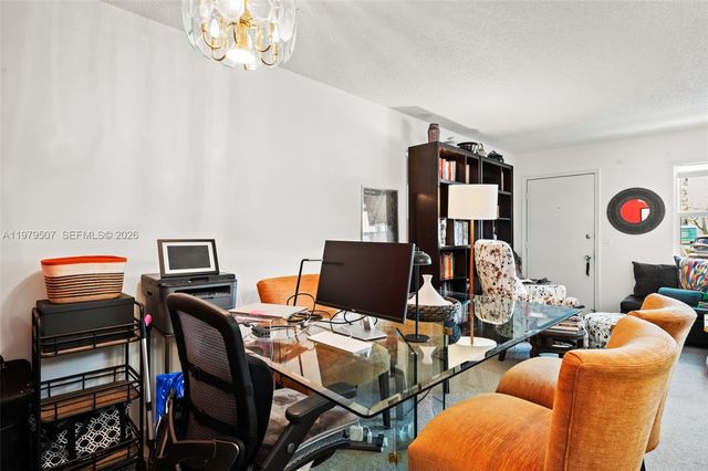 13255 SW 7th Ct 111D, Pembroke Pines, FL 33027