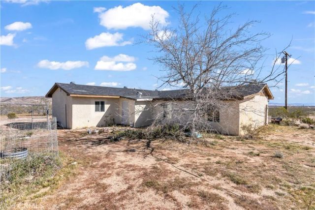 1754 Fortuna Avenue, Landers, CA 92285