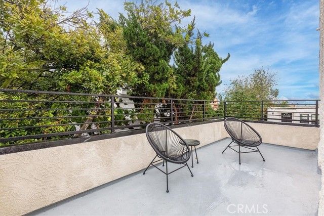 132 Belmont Avenue, Long Beach, CA 90803