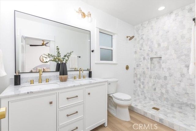 132 Belmont Avenue, Long Beach, CA 90803