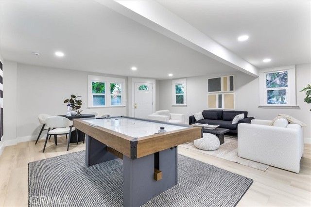 132 Belmont Avenue, Long Beach, CA 90803