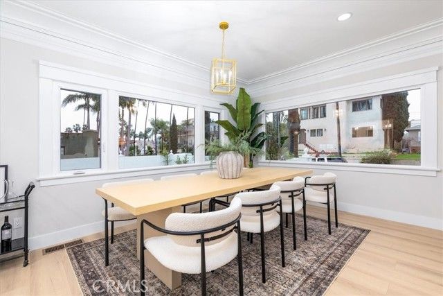 132 Belmont Avenue, Long Beach, CA 90803