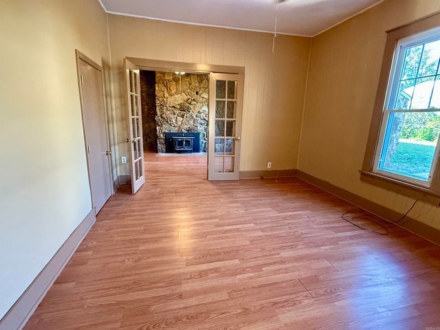 306 S 4th Street, Heber Springs, AR 72543