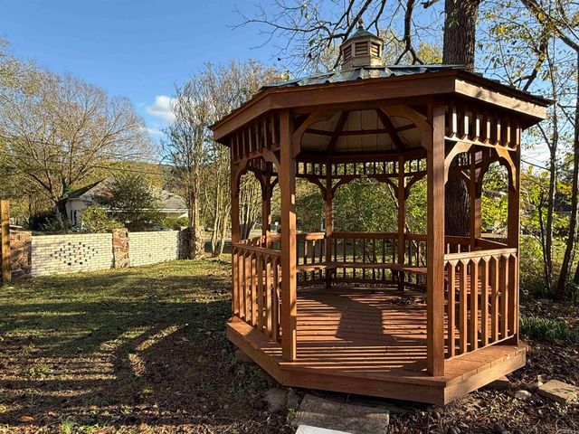 306 S 4th Street, Heber Springs, AR 72543