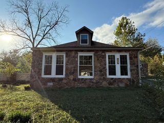 306 S 4th Street, Heber Springs, AR 72543