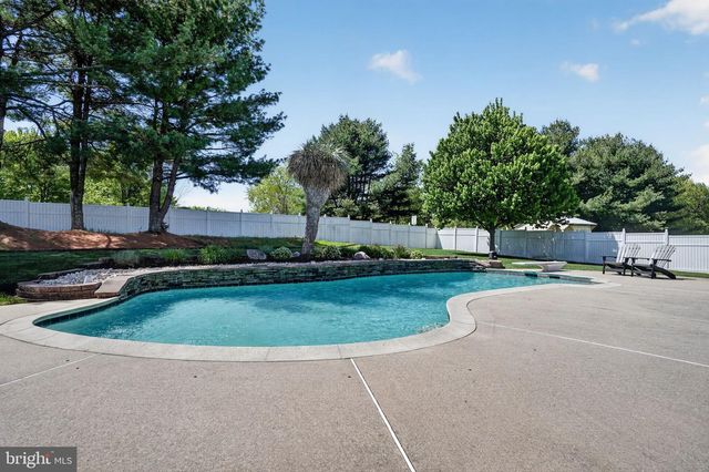27 LAUREN WAY, Franklinville, NJ 08322