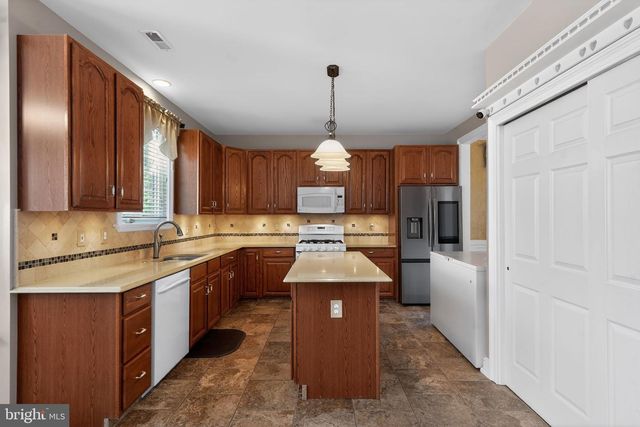 27 LAUREN WAY, Franklinville, NJ 08322