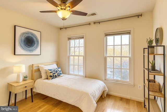 819 OAK KNOLL TER, Rockville, MD 20850