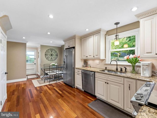 117 BELLE ARBOR DR, Cherry Hill, NJ 08034