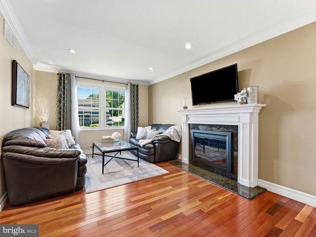 117 BELLE ARBOR DR, Cherry Hill, NJ 08034