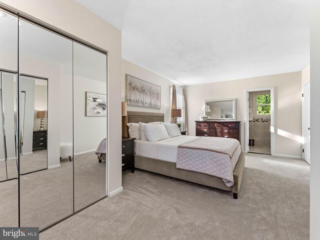 117 BELLE ARBOR DR, Cherry Hill, NJ 08034