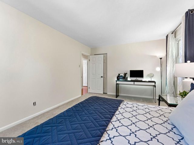 117 BELLE ARBOR DR, Cherry Hill, NJ 08034
