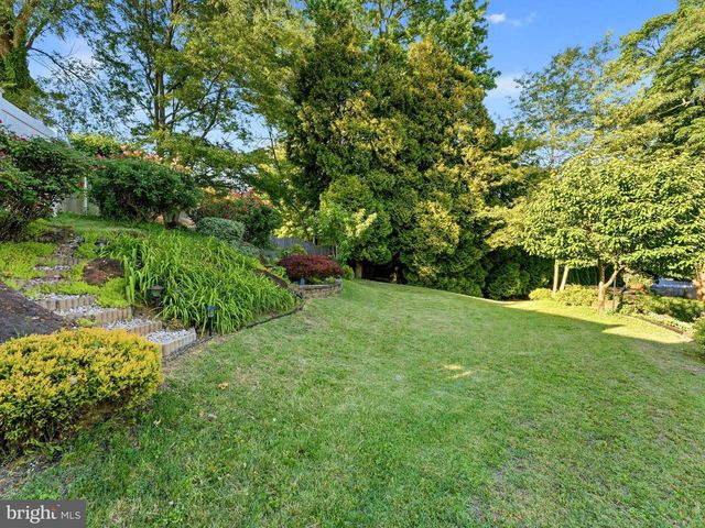 117 BELLE ARBOR DR, Cherry Hill, NJ 08034