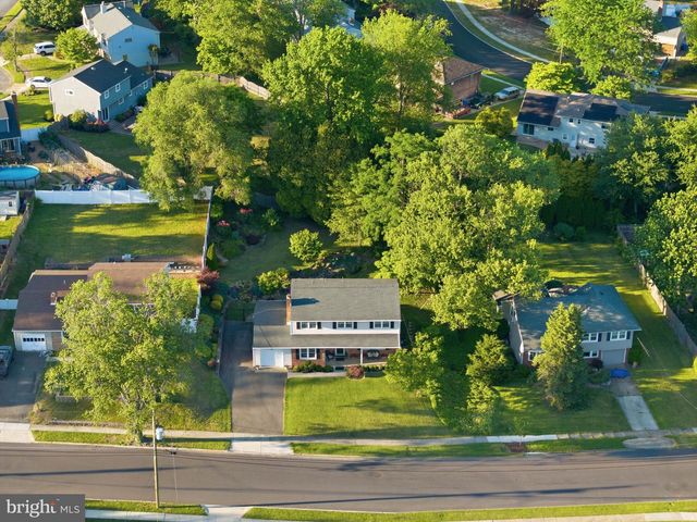 117 BELLE ARBOR DR, Cherry Hill, NJ 08034