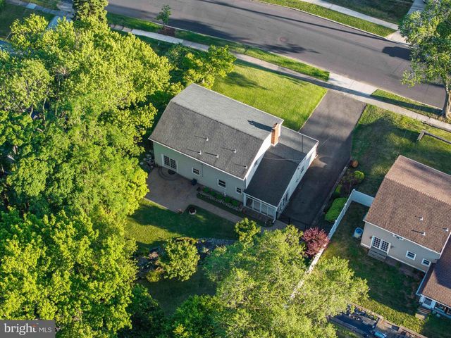 117 BELLE ARBOR DR, Cherry Hill, NJ 08034