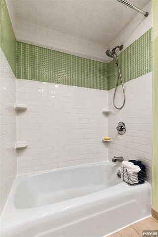 124 Madison Street 1L, Hoboken, NJ 07030