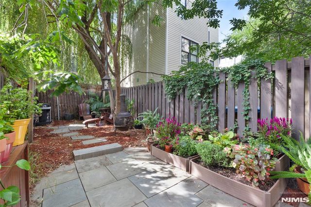 124 Madison Street 1L, Hoboken, NJ 07030