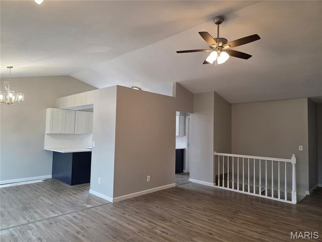 2115 Riding Spur Drive, Maryland Heights, MO 63146