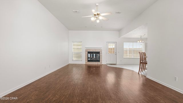 919 Pelican Place, Panama City Beach, FL 32407