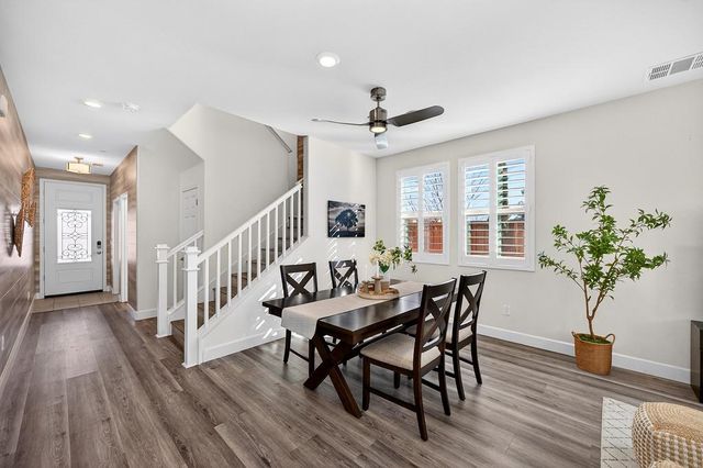 2201 Symphony Ave, Roseville, CA 95747