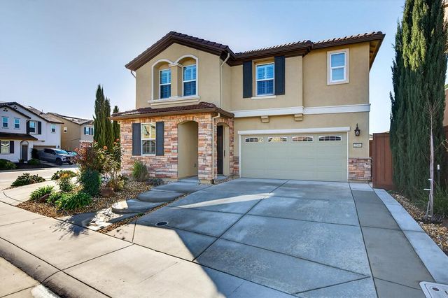 2201 Symphony Ave, Roseville, CA 95747