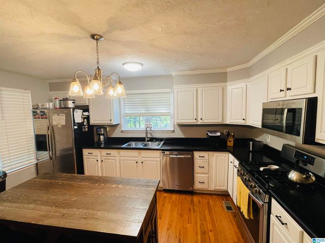 26 SHADY GROVE ROAD, Talladega, AL 35160