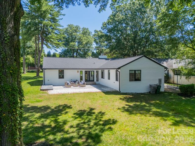 2528 Providence Road, Charlotte, NC 28211