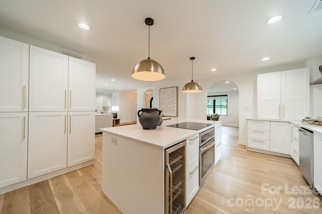2528 Providence Road, Charlotte, NC 28211