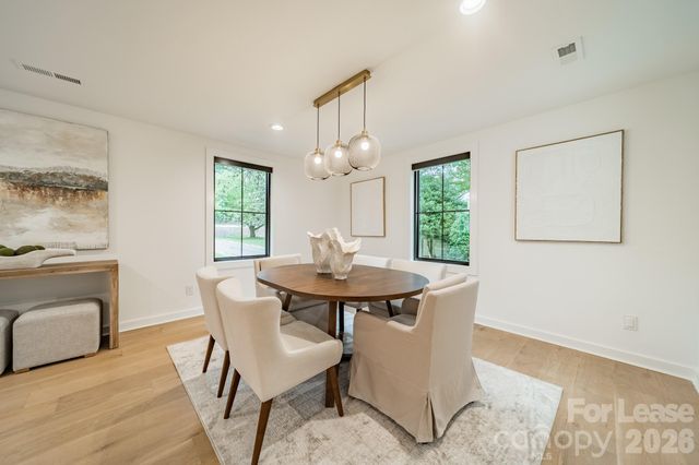 2528 Providence Road, Charlotte, NC 28211