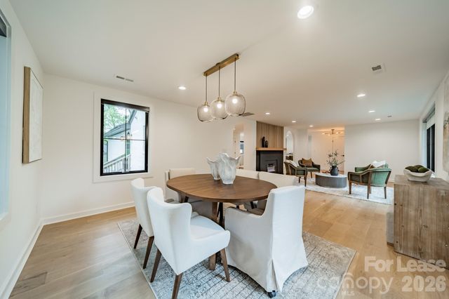 2528 Providence Road, Charlotte, NC 28211