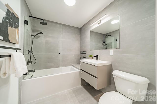 2528 Providence Road, Charlotte, NC 28211